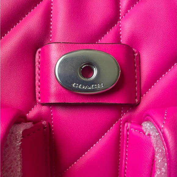 ❌SOLD❌ New Coach Tabby Quilted Backpack Dragonfruit Shoulder Bag - Hot Pink - Picture 10 of 15